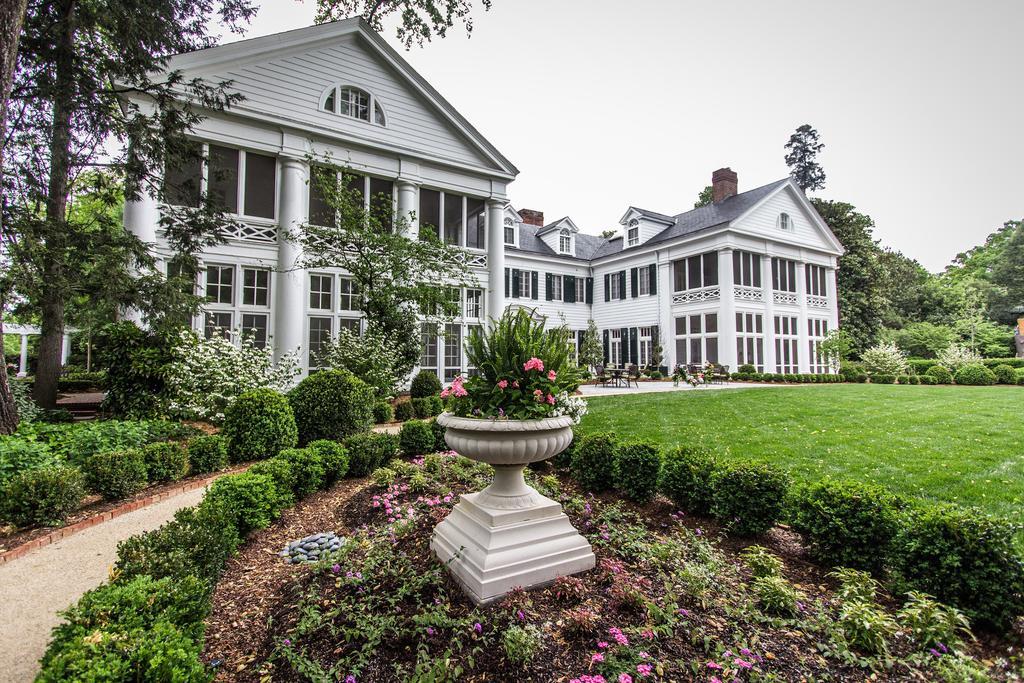 Bed and Breakfast The Duke Mansion à Charlotte Extérieur photo